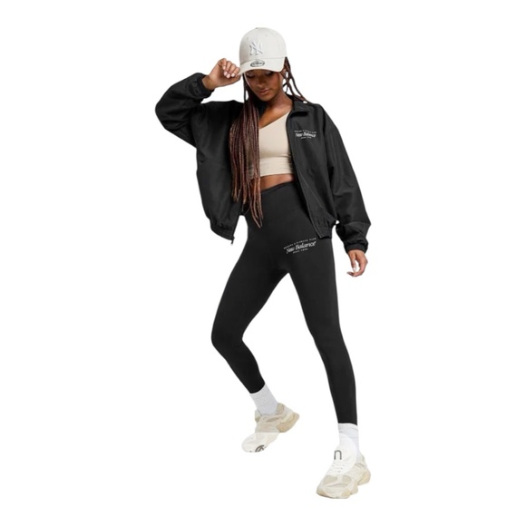 NWT- New Balance Black Women's Performance Logo Leggings Size XS - Picture 1 of 10